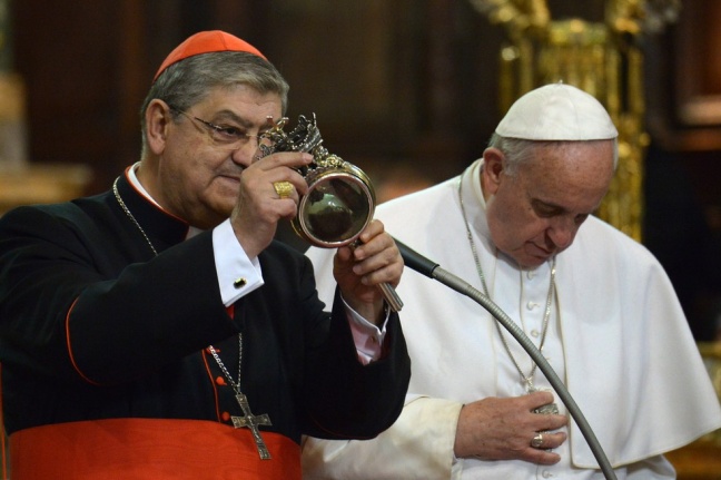 Milagre católico de 627 anos falha na Itália e fieis preveem tragédias em 2017